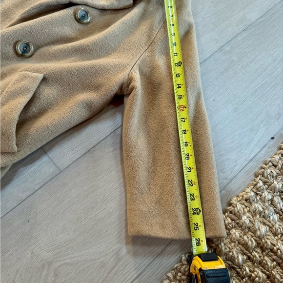 Vintage Women’s Wool Tan/Camel Button Up Coat Union Made - Picture 8 of 11